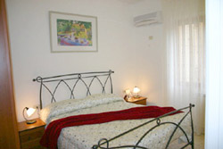 The double room of Casa della Mamma apartment