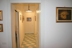 The corridor of Marina Grande apartment in Sorrento